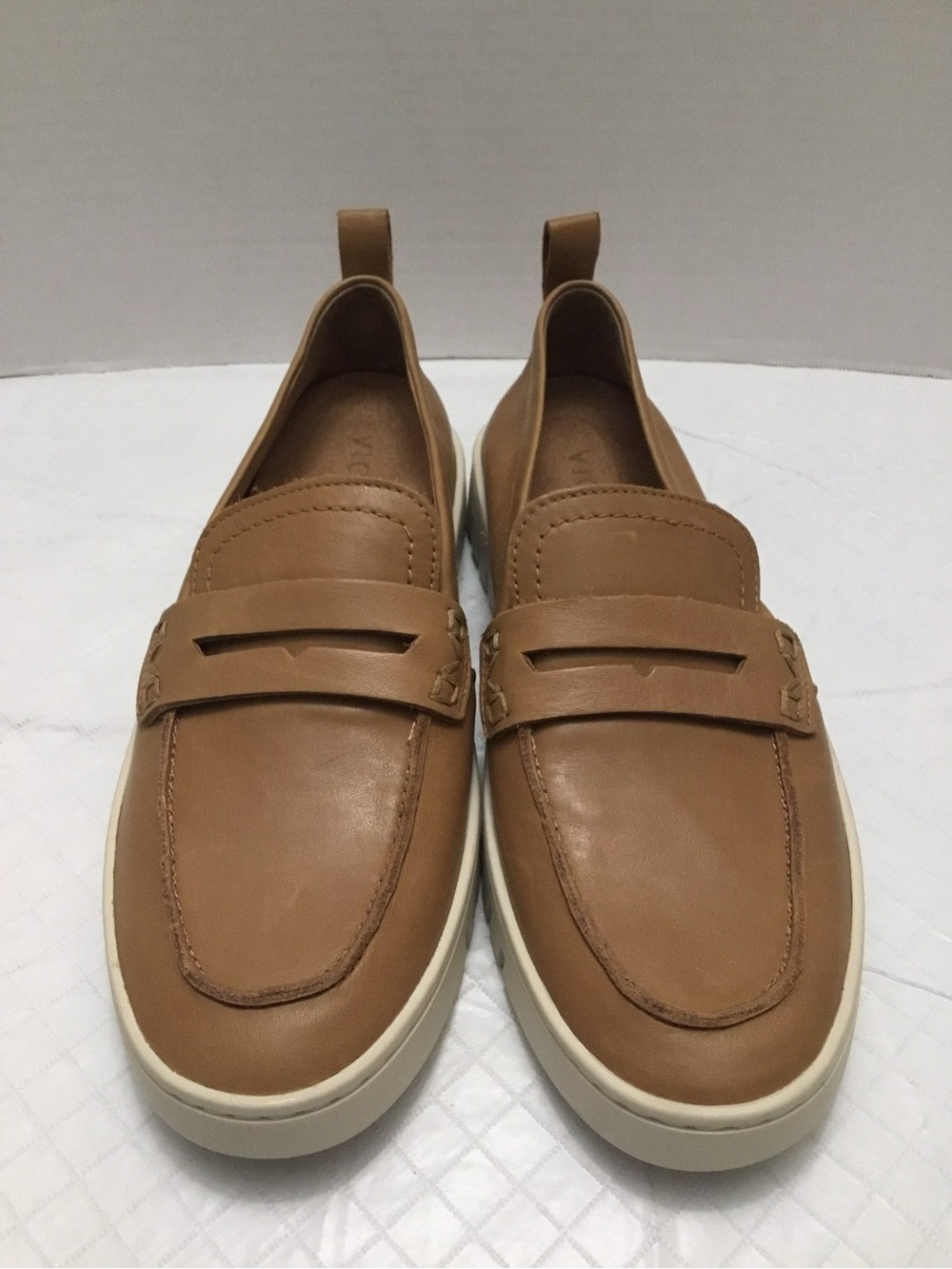 Women’s Vionic Tan Leather Slip-On Loafers size 7 - Picture 3 of 9